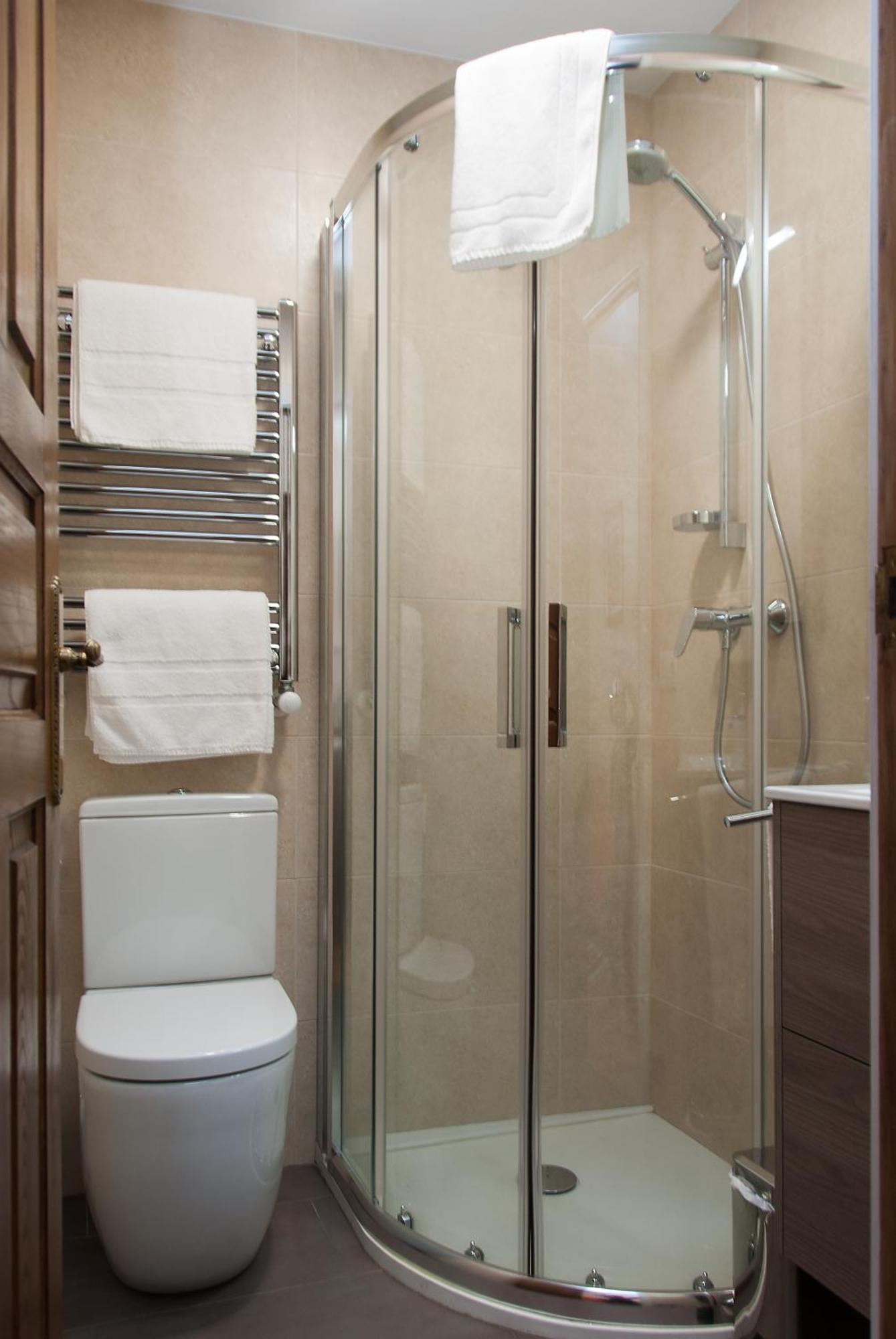 סנטיאגו דה קומפוסטלה Linares Rooms Santiago מראה חיצוני תמונה
